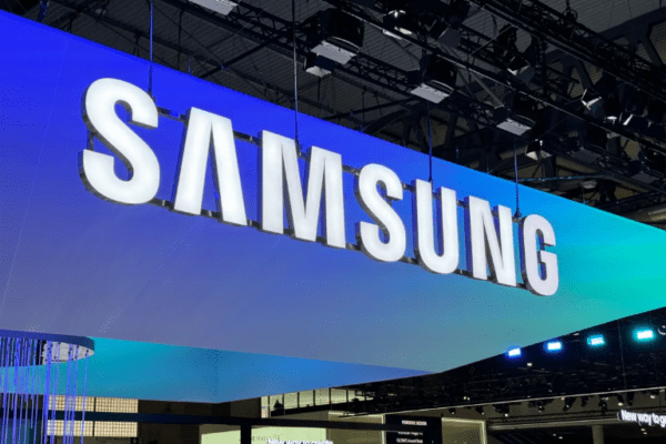 Samsung CES 2025 press conference announcement showcasing AI innovations and new product launches.